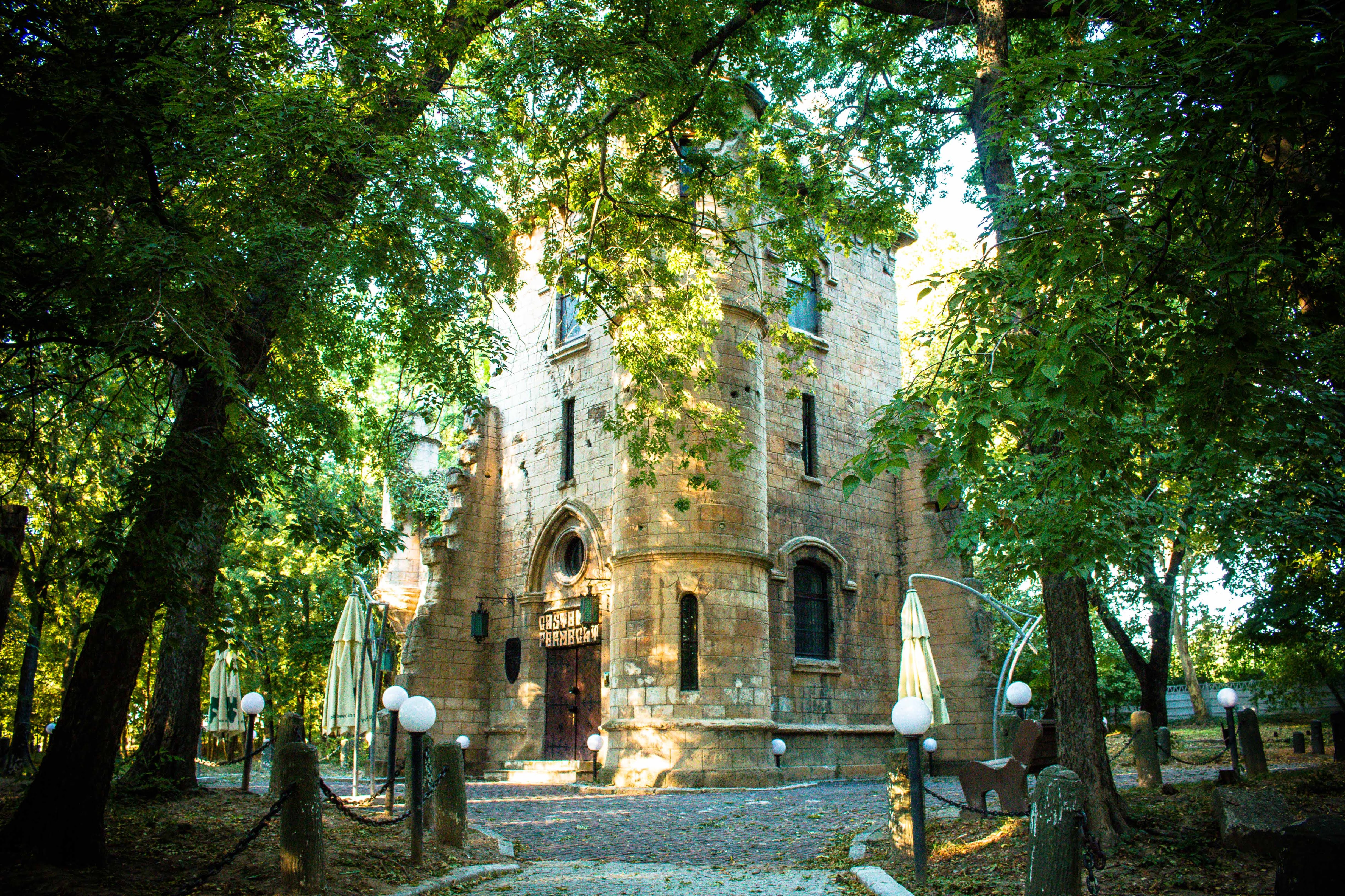 Castelul Fermecat din Parcul Romanescu